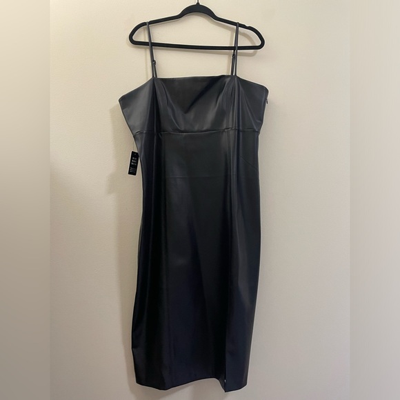 NWT Express Midi Faux Leather Dress in Black - XL - Picture 2 of 11